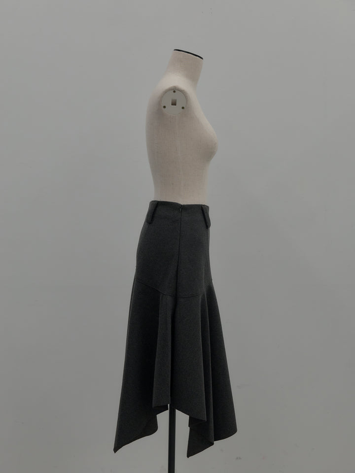 ミディ丈アシンメトリーフレアスカート