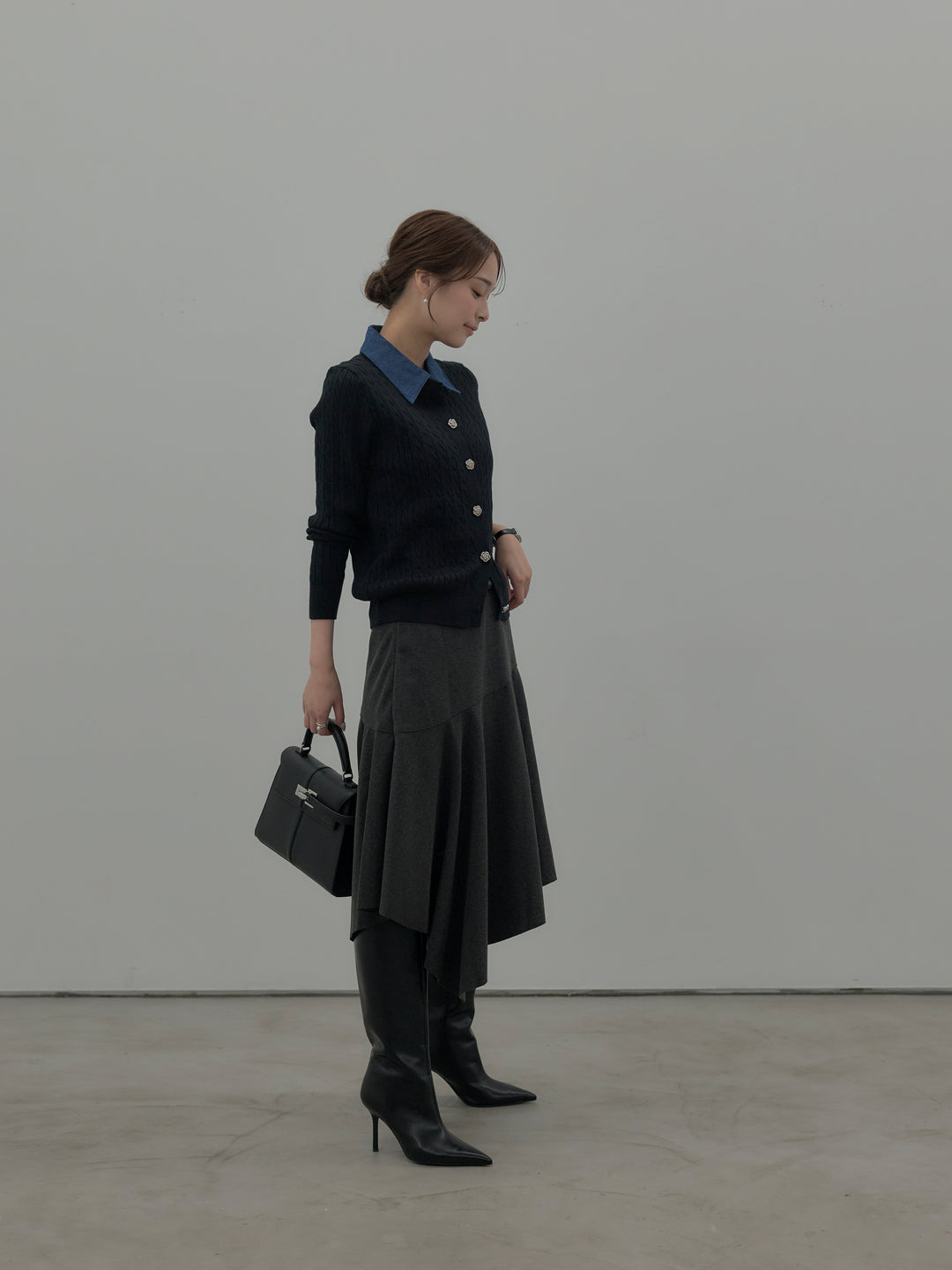 【SET】デニム襟アンティークボタンニットトップス+ミディ丈アシンメトリーフレアスカート(2set)