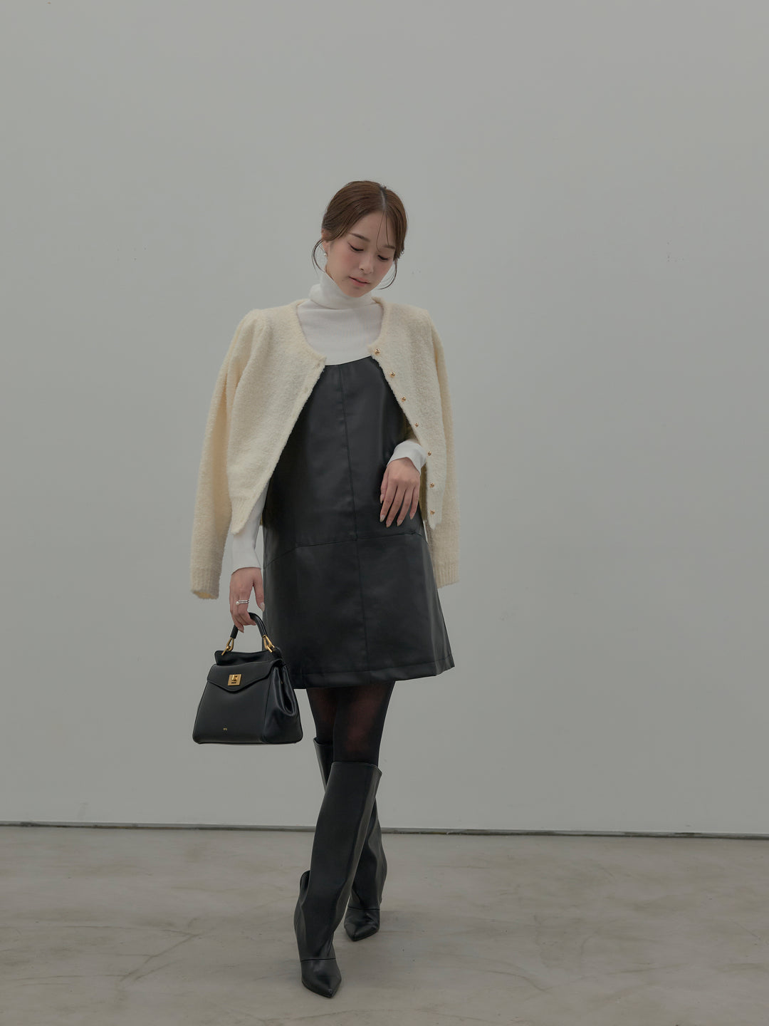 レザーキャミソールワンピース