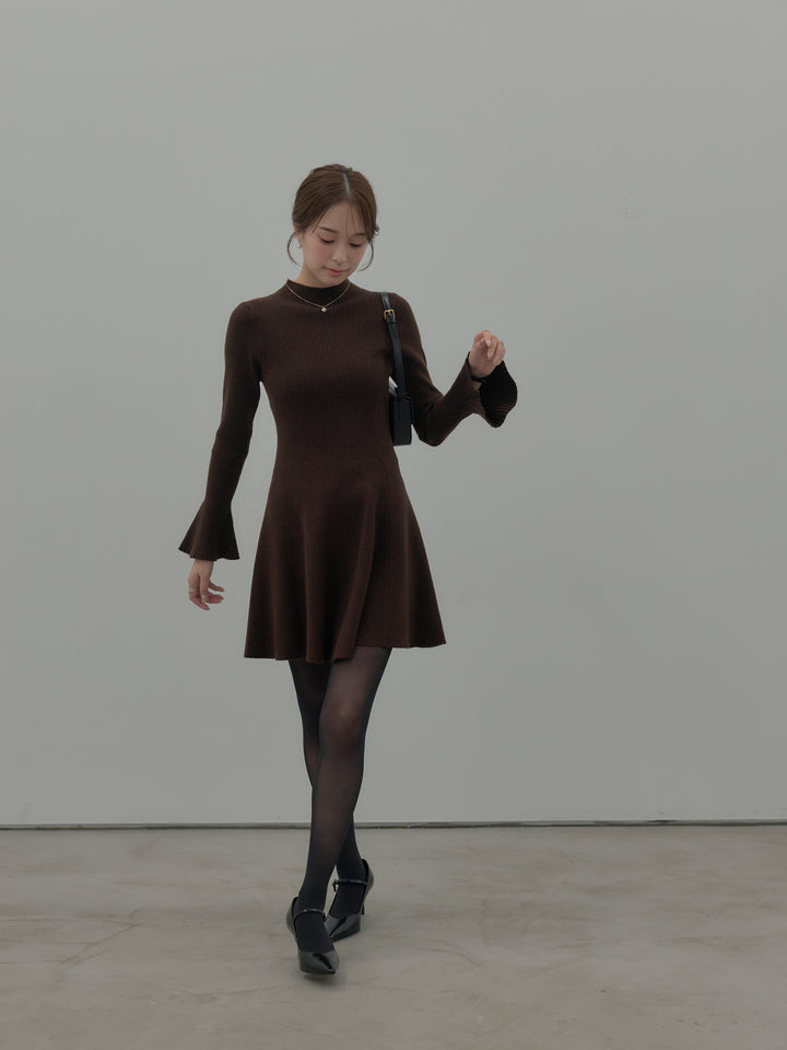 プチネックリブニットフレアミニワンピース