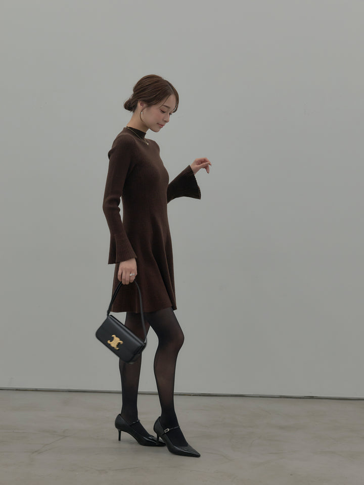 プチネックリブニットフレアミニワンピース