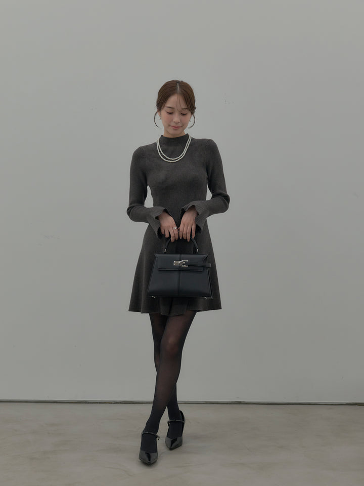 プチネックリブニットフレアミニワンピース