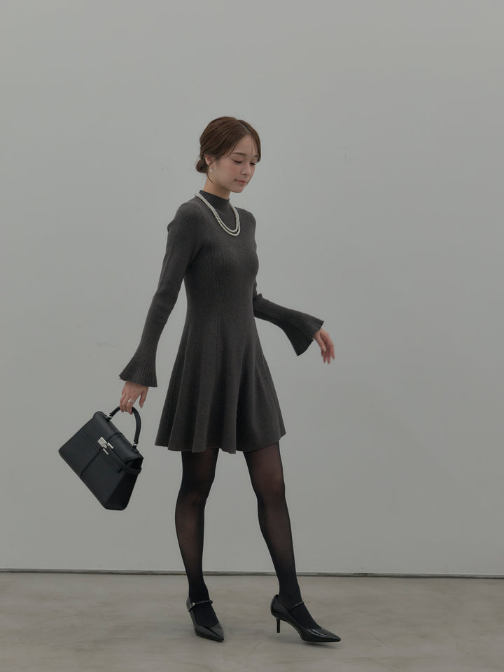 プチネックリブニットフレアミニワンピース