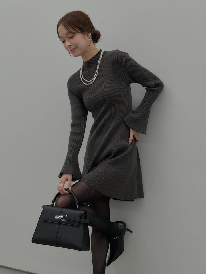 プチネックリブニットフレアミニワンピース