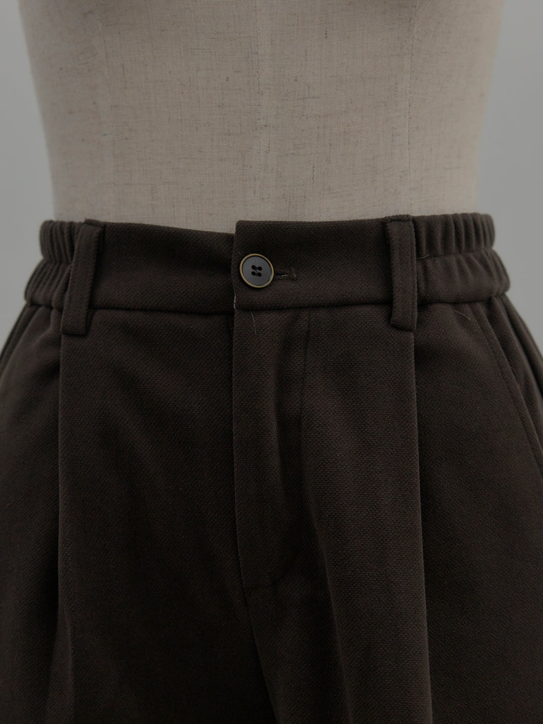 センタータックウールタッチパンツ