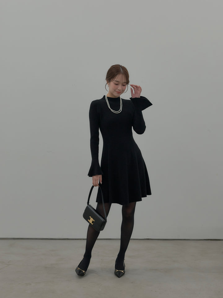 プチネックリブニットフレアミニワンピース