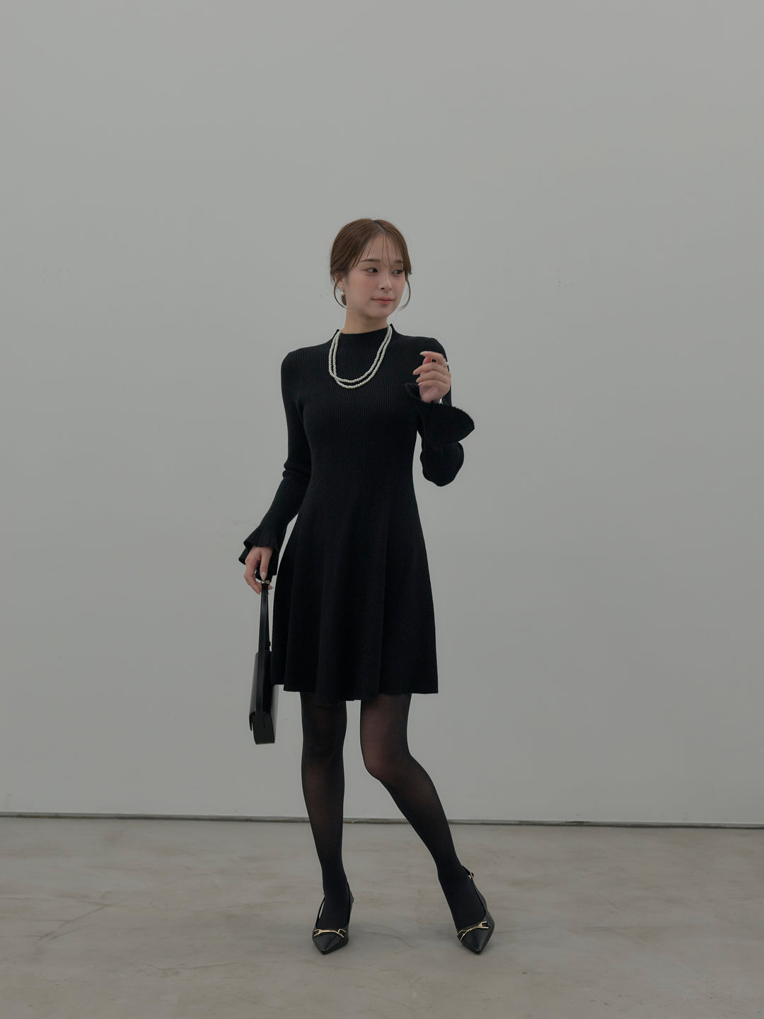 プチネックリブニットフレアミニワンピース