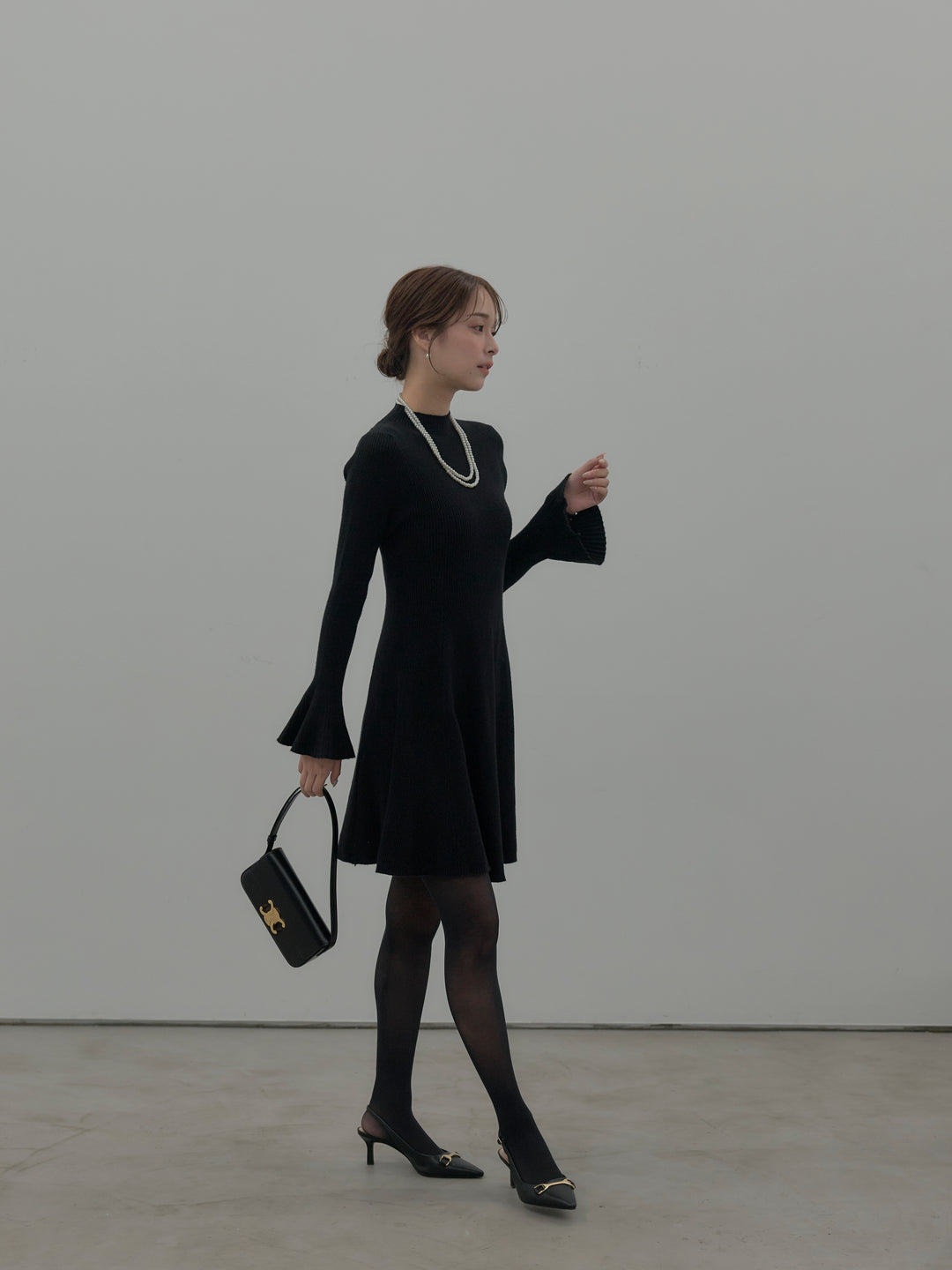 プチネックリブニットフレアミニワンピース