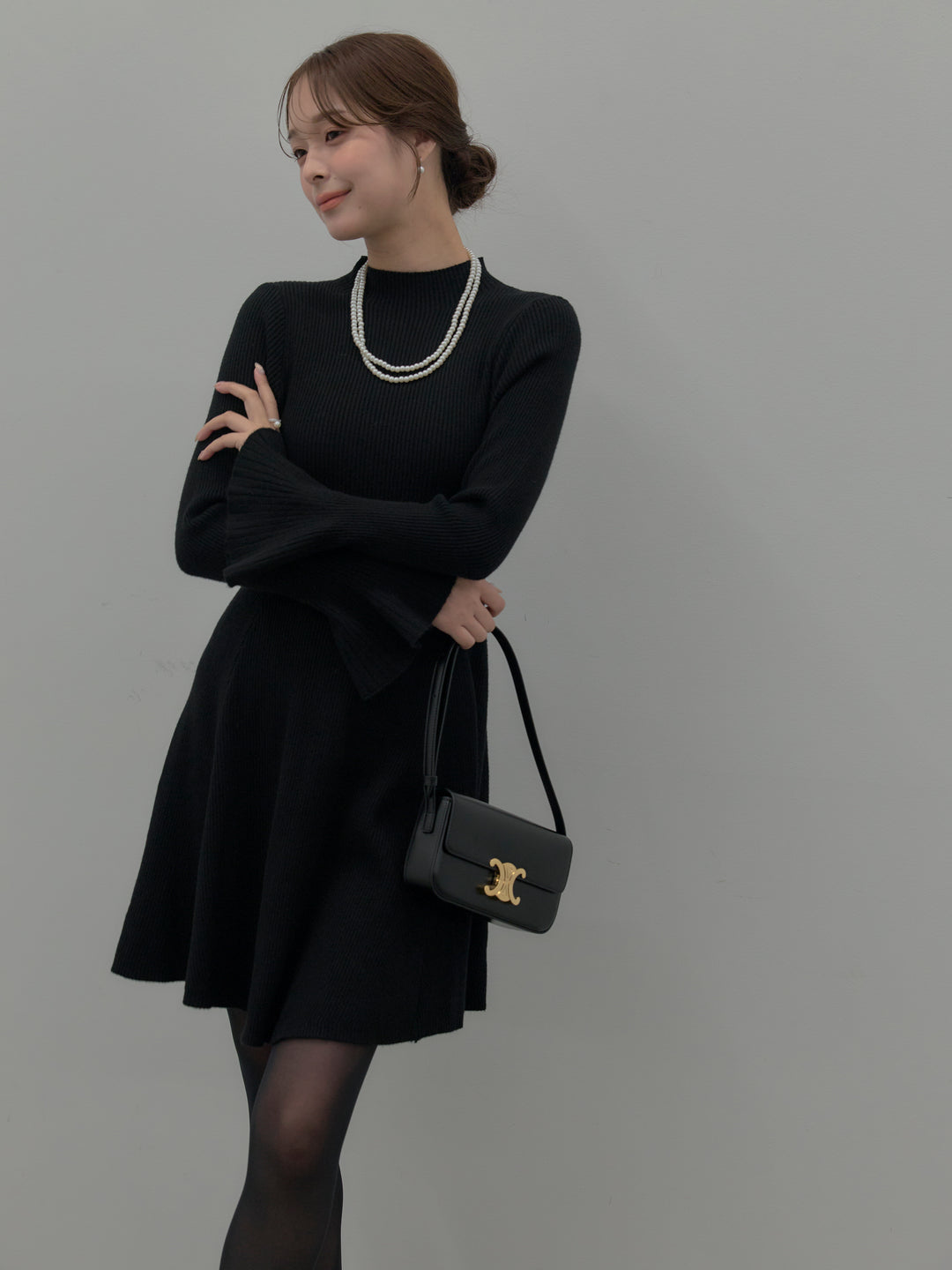 プチネックリブニットフレアミニワンピース