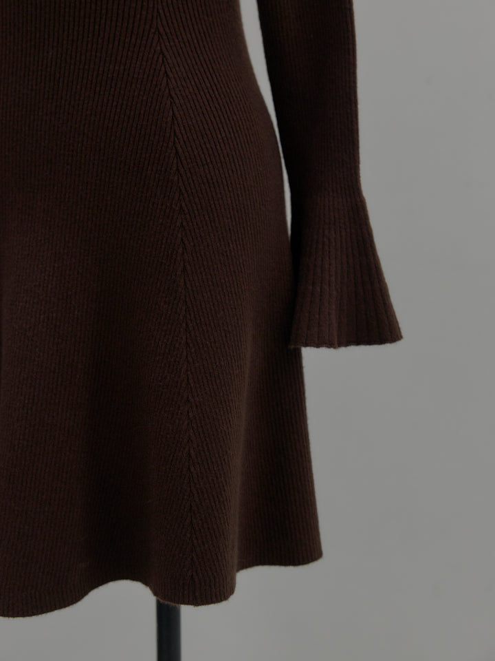 プチネックリブニットフレアミニワンピース