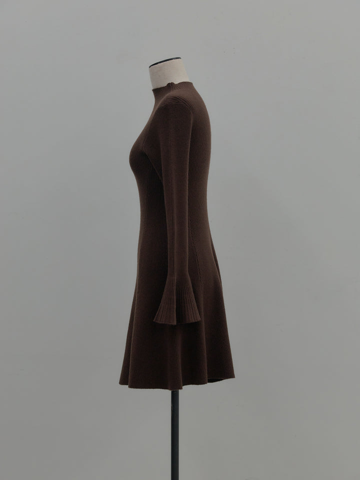 プチネックリブニットフレアミニワンピース