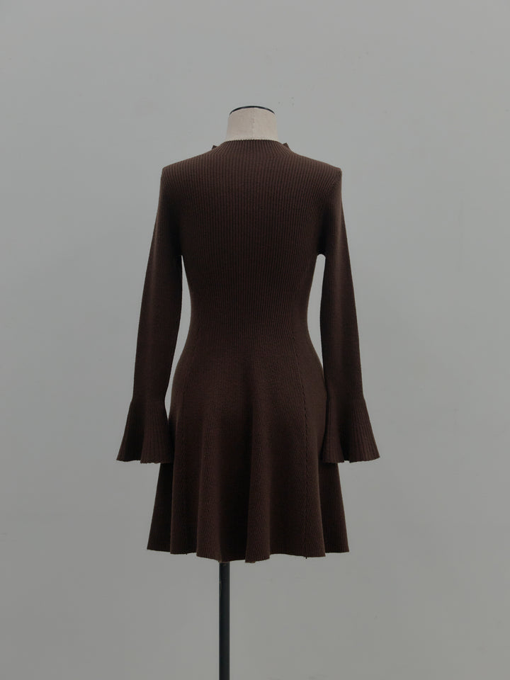 プチネックリブニットフレアミニワンピース