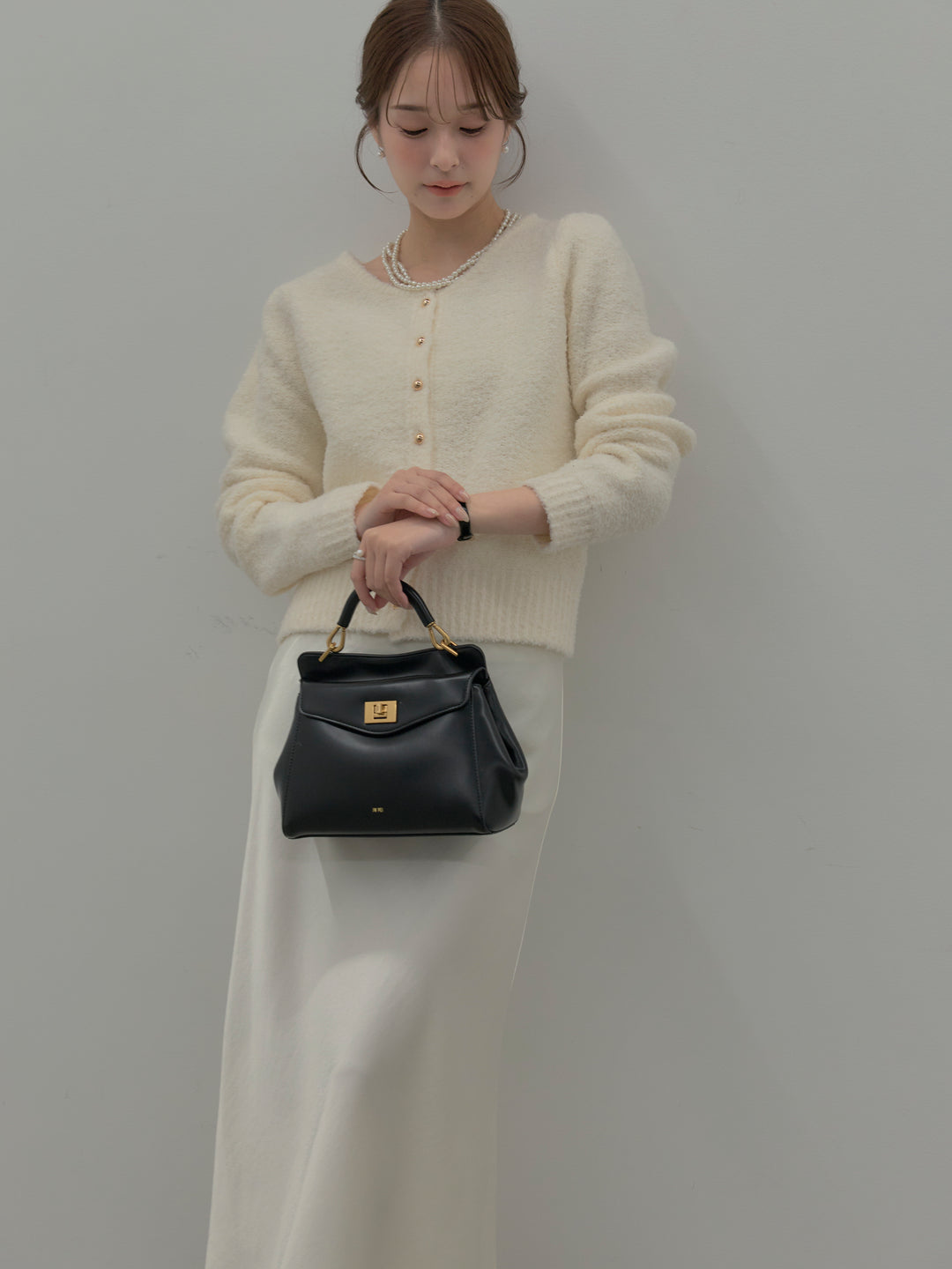 【SET】プードルニットパフスリーブカーディガン+ナローAラインサテンスカート(2set)