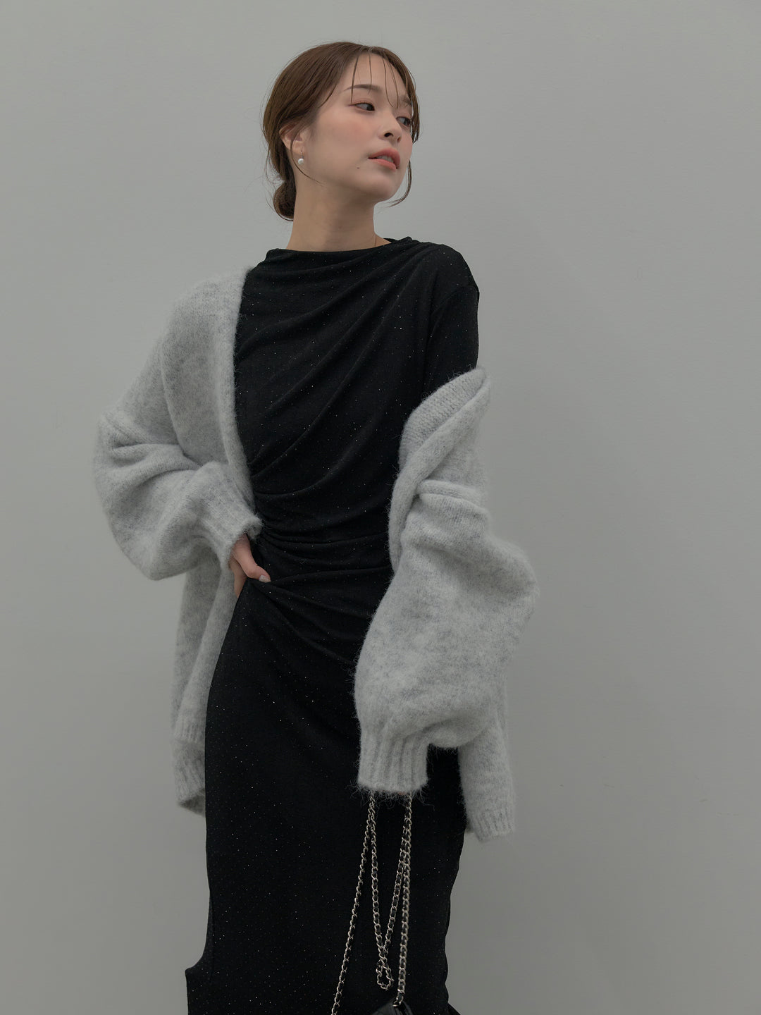 【SET】グリッターストーンドレープデザインロングドレス+モヘアライクオーバーニットカーディガン(2set)