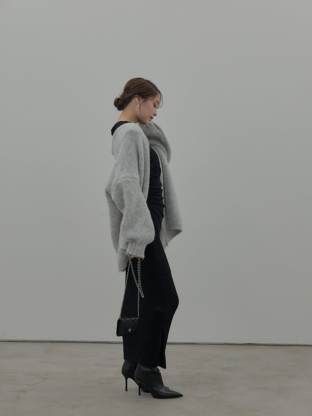 【SET】グリッターストーンドレープデザインロングドレス+モヘアライクオーバーニットカーディガン(2set)