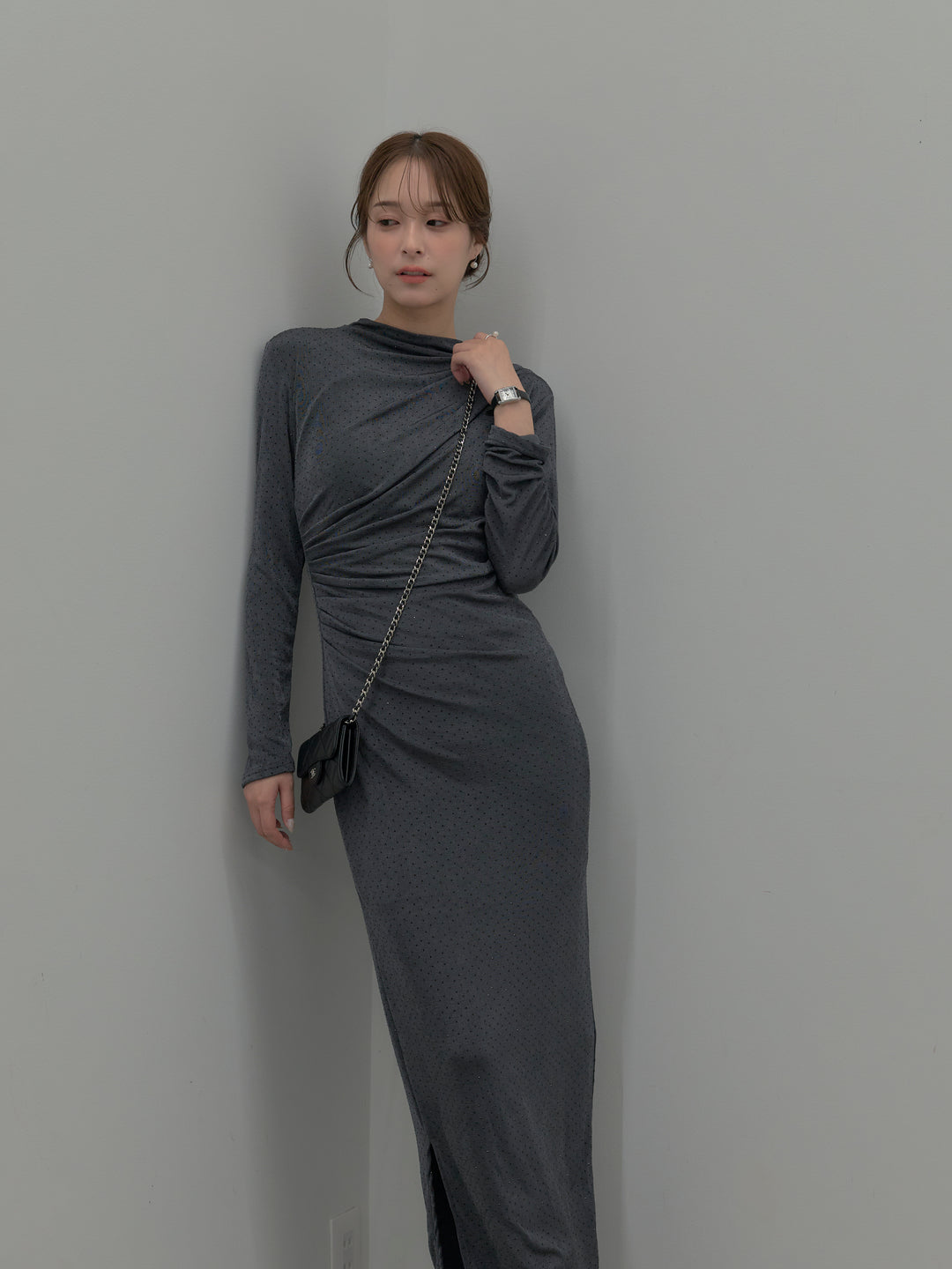 【SET】グリッターストーンドレープデザインロングドレス+モヘアライクオーバーニットカーディガン(2set)