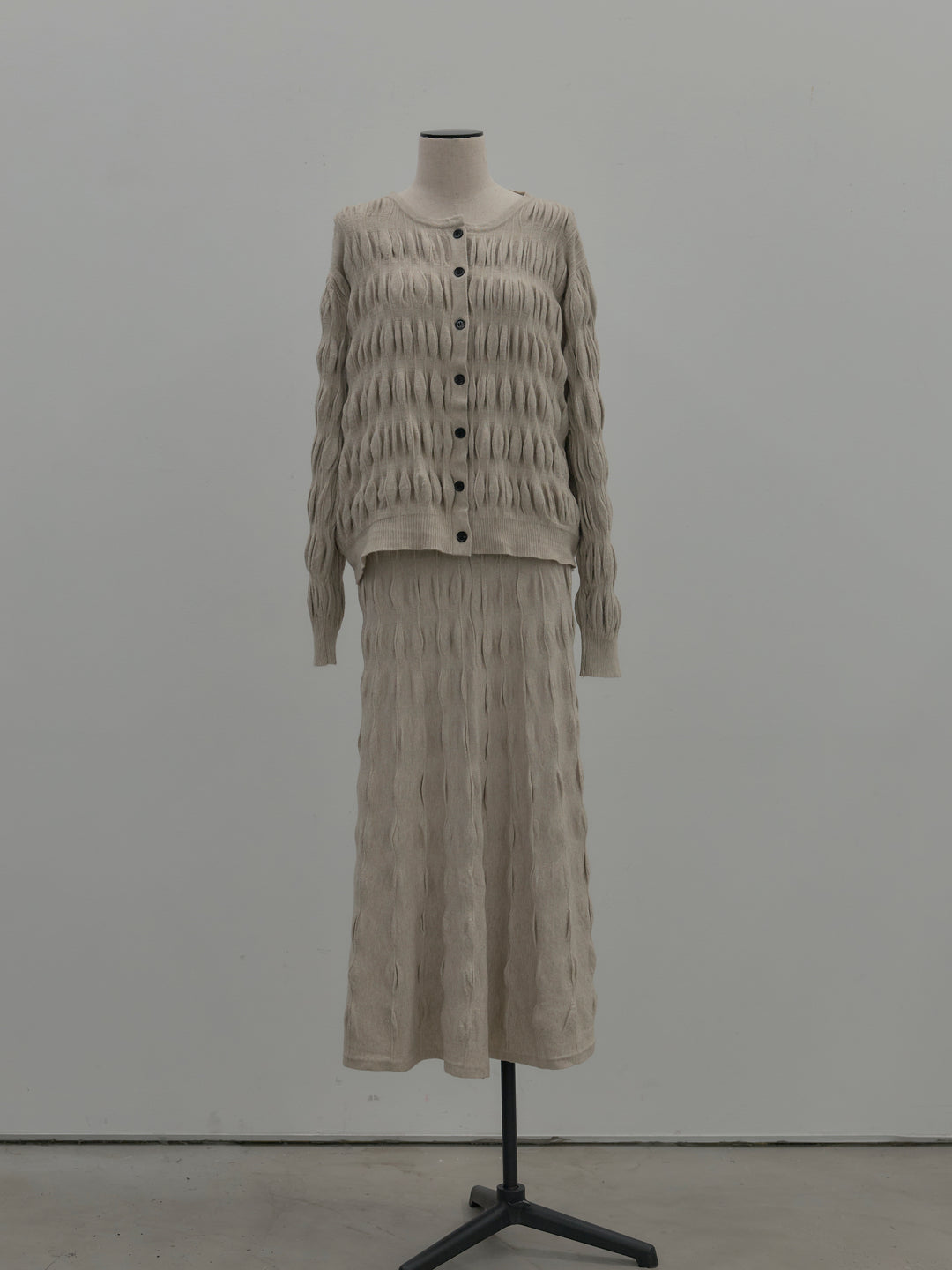 スカルプチュアルニットSET UP