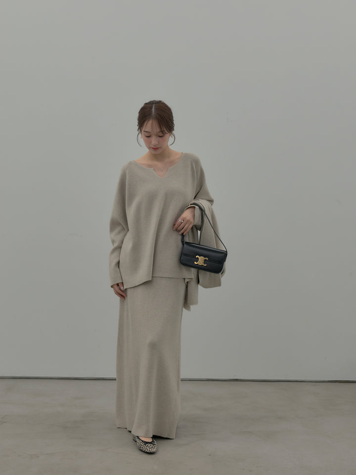 ミルキータッチキーネックニットSET UP(ストール付き)