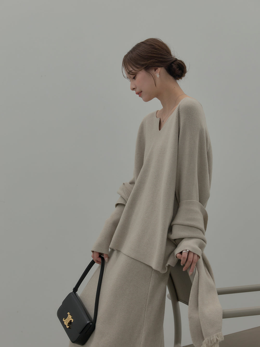 ミルキータッチキーネックニットSET UP(ストール付き)