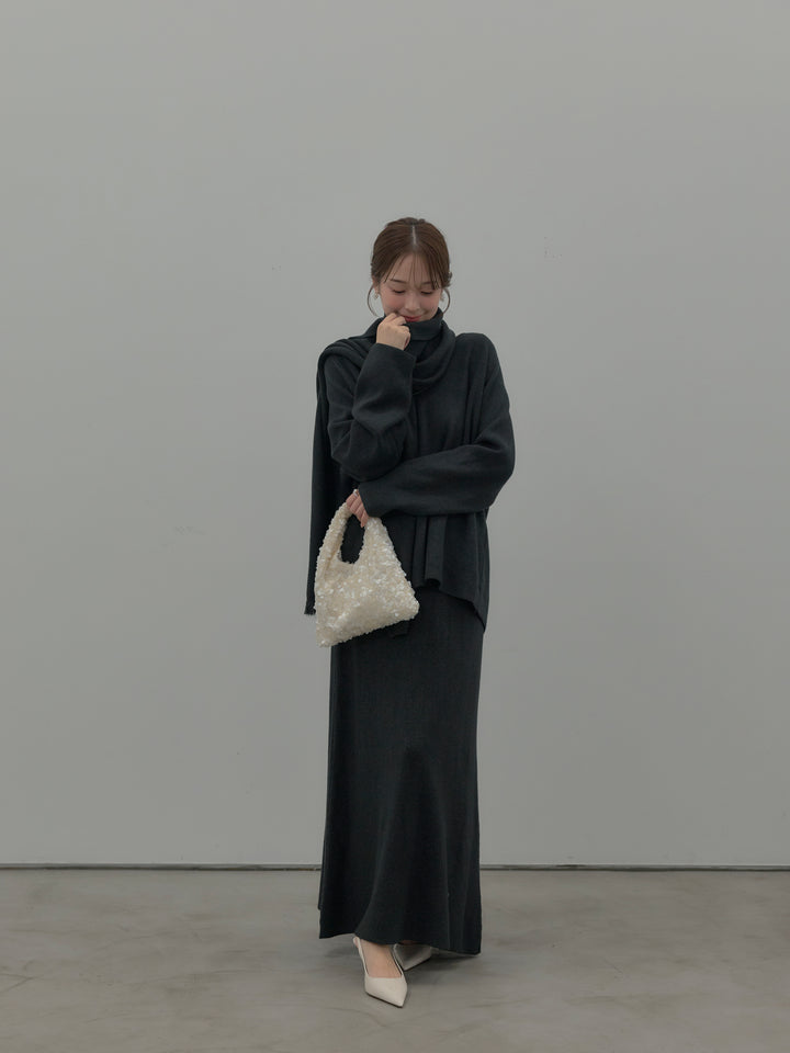 ミルキータッチキーネックニットSET UP(ストール付き)