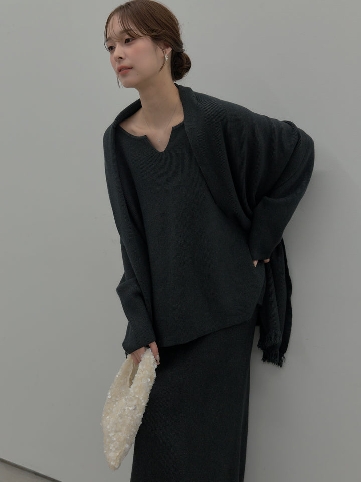 ミルキータッチキーネックニットSET UP(ストール付き)