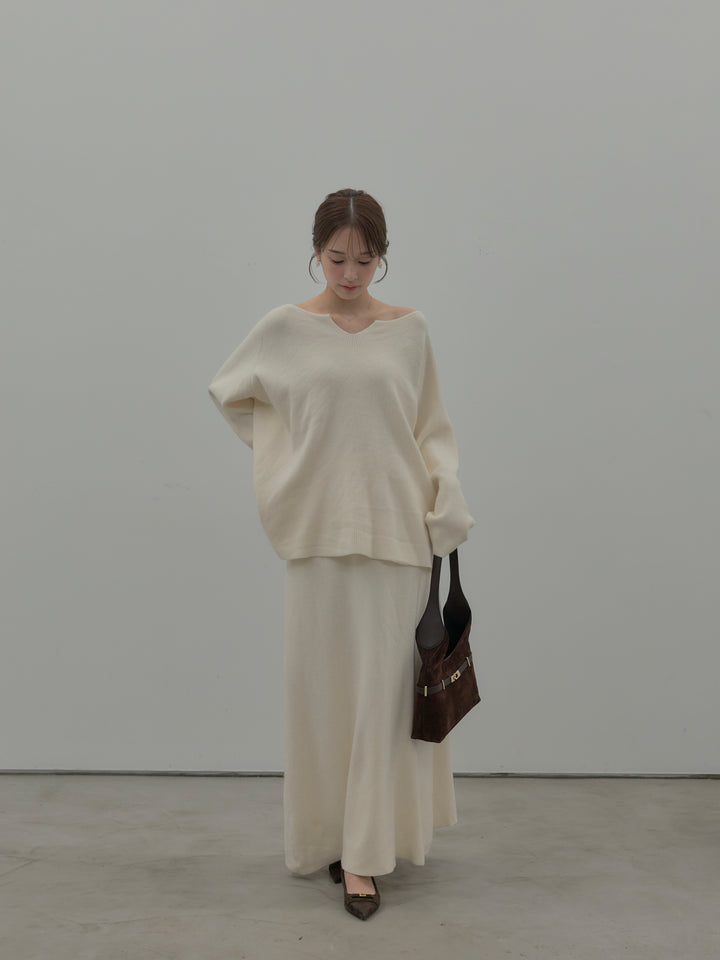 ミルキータッチキーネックニットSET UP(ストール付き)