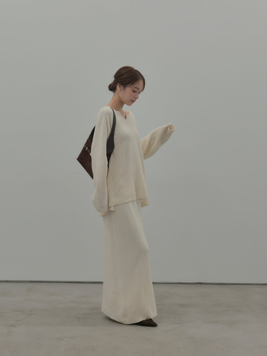 ミルキータッチキーネックニットSET UP(ストール付き)