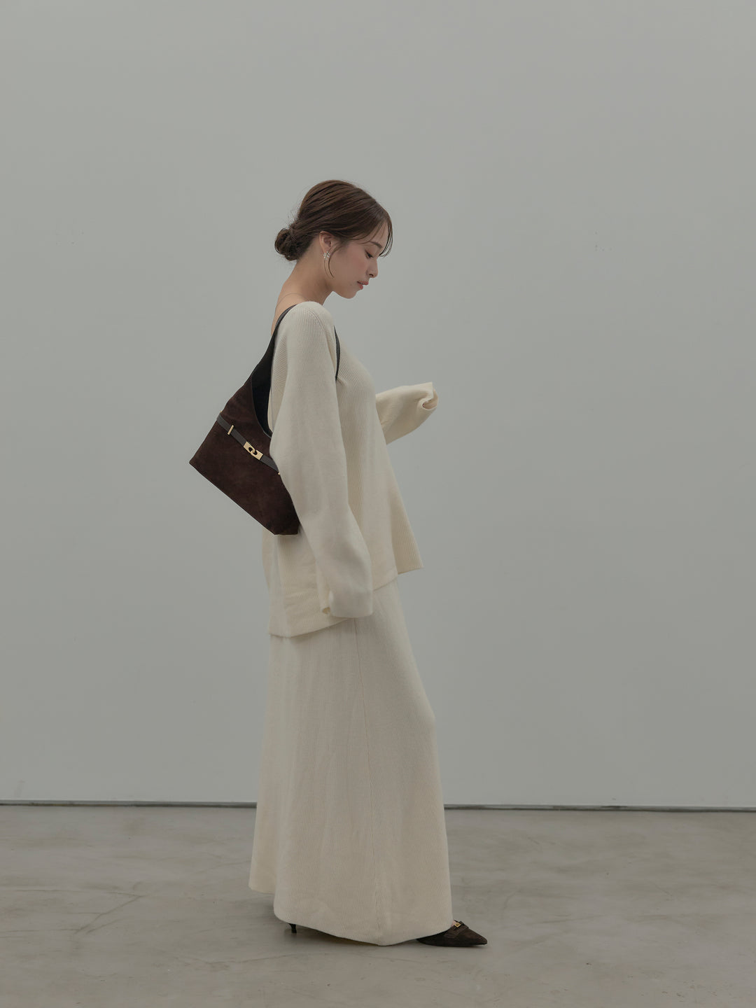 ミルキータッチキーネックニットSET UP(ストール付き)