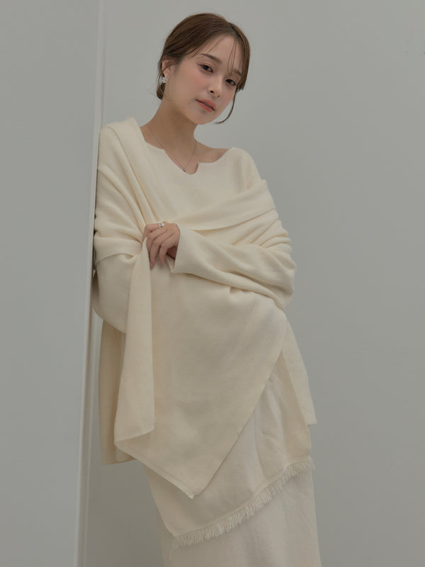 【Luxe series】ミルキータッチキーネックニットトップス&ミルキータッチソフトフレアスカートSET UP(ストール付き)
