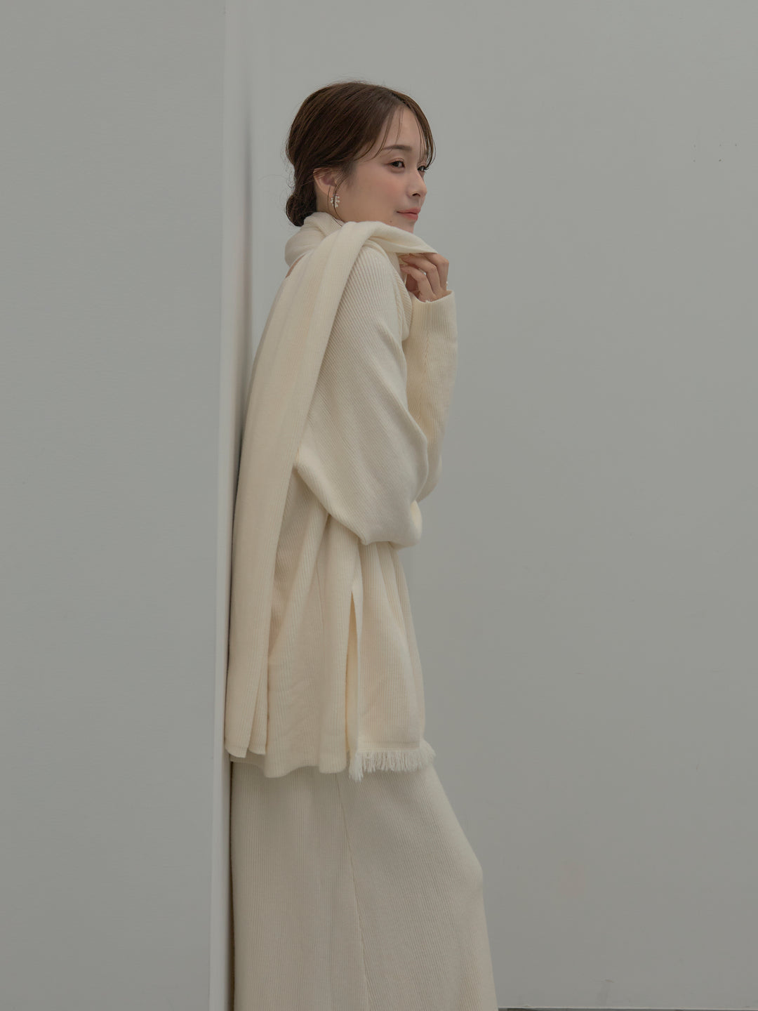 ミルキータッチキーネックニットSET UP(ストール付き)