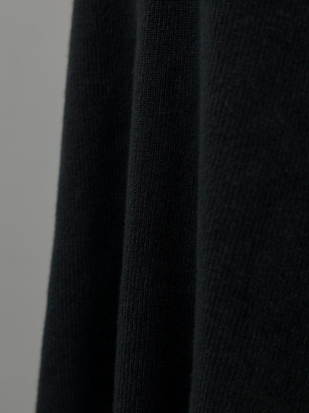 ミルキータッチキーネックニットSET UP(ストール付き)