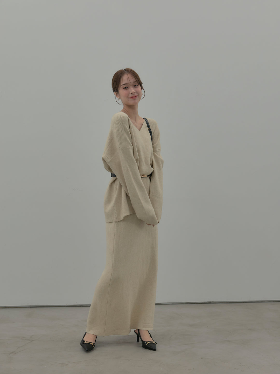 VネックニットSET UP (ベルト付き)