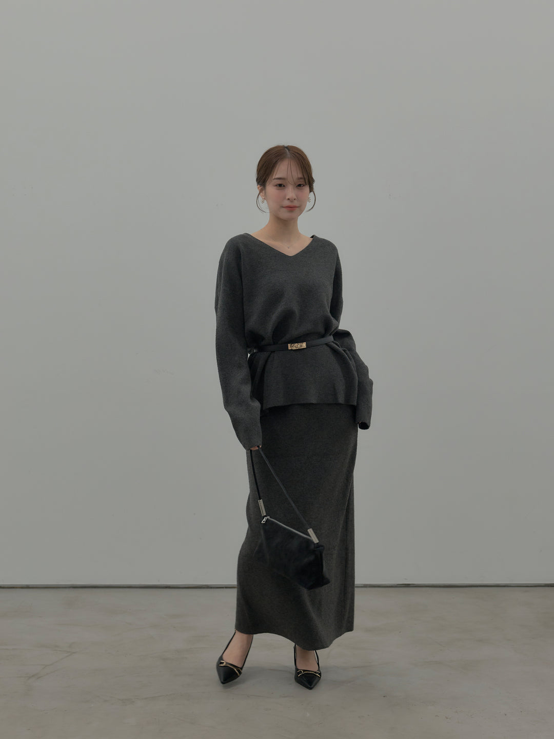 VネックニットSET UP (ベルト付き)