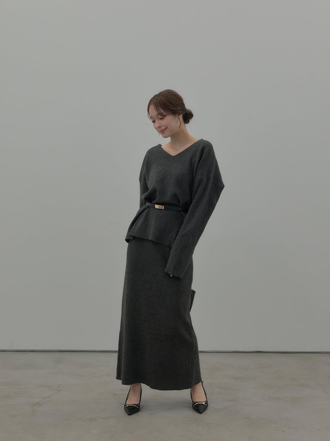 VネックニットSET UP (ベルト付き)