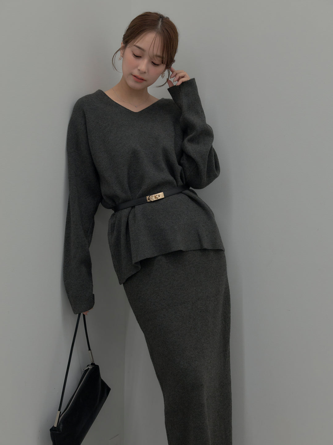 VネックニットSET UP (ベルト付き)