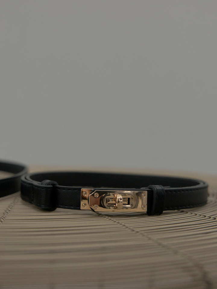 VネックニットSET UP (ベルト付き)