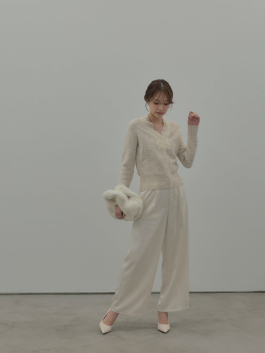 【SET】レース襟ニットトップス+【Essential】センタープレスサテンパンツ(2set)