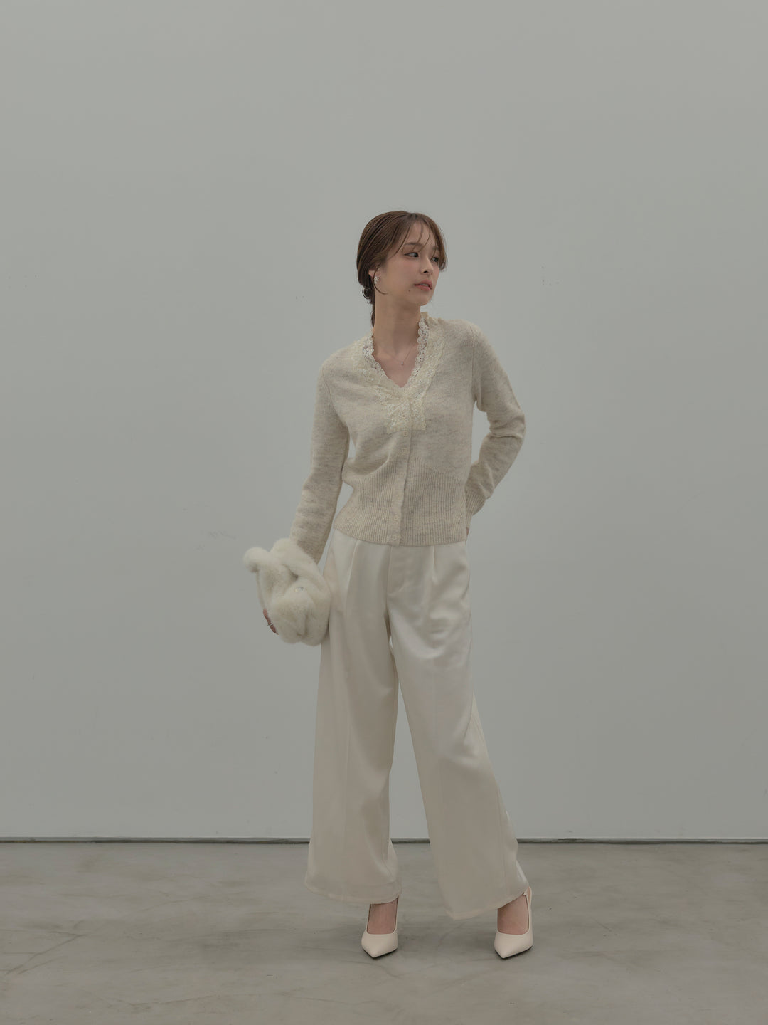 【SET】レース襟ニットトップス+【Essential】センタープレスサテンパンツ(2set)