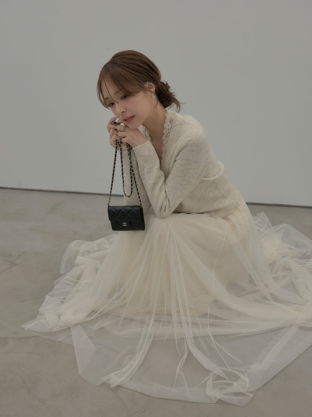 レース襟ニットトップス