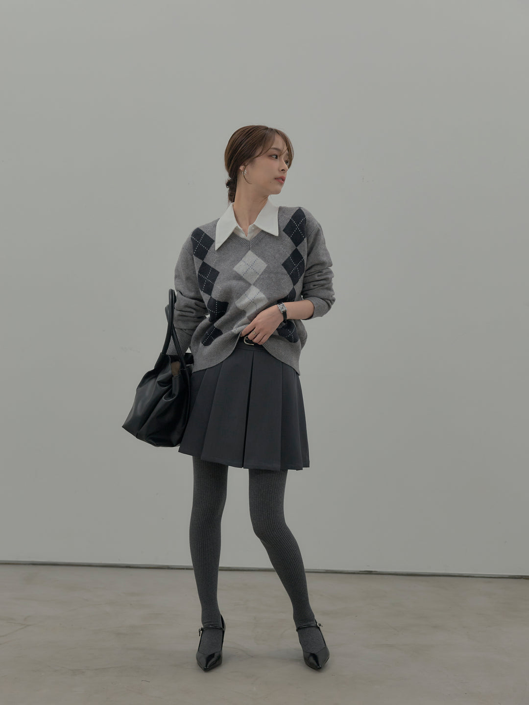 【SET】アーガイル柄Vネックニットプルオーバー+ベルト付きプリーツミニスカート(2set)