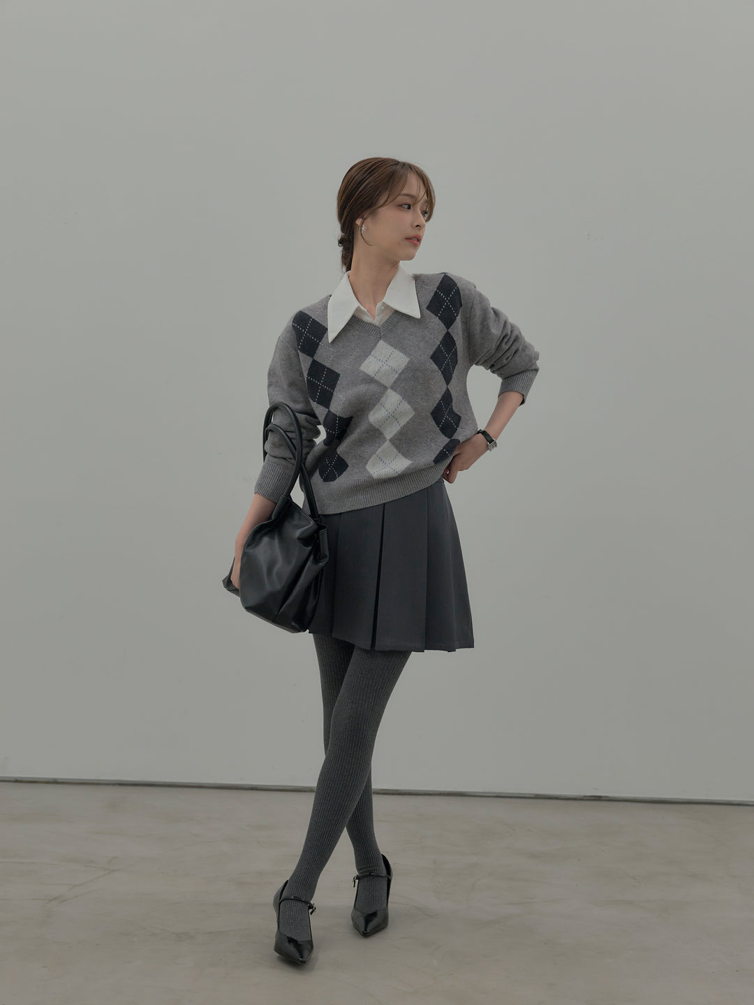 【SET】アーガイル柄Vネックニットプルオーバー+ベルト付きプリーツミニスカート(2set)