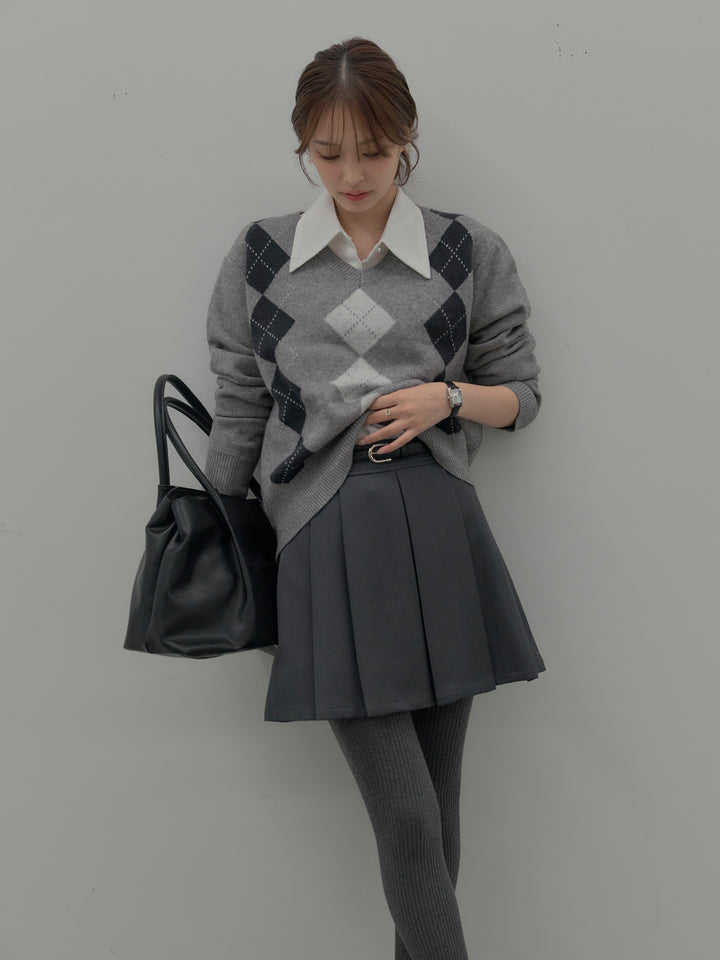 アーガイル柄Vネックニットプルオーバー