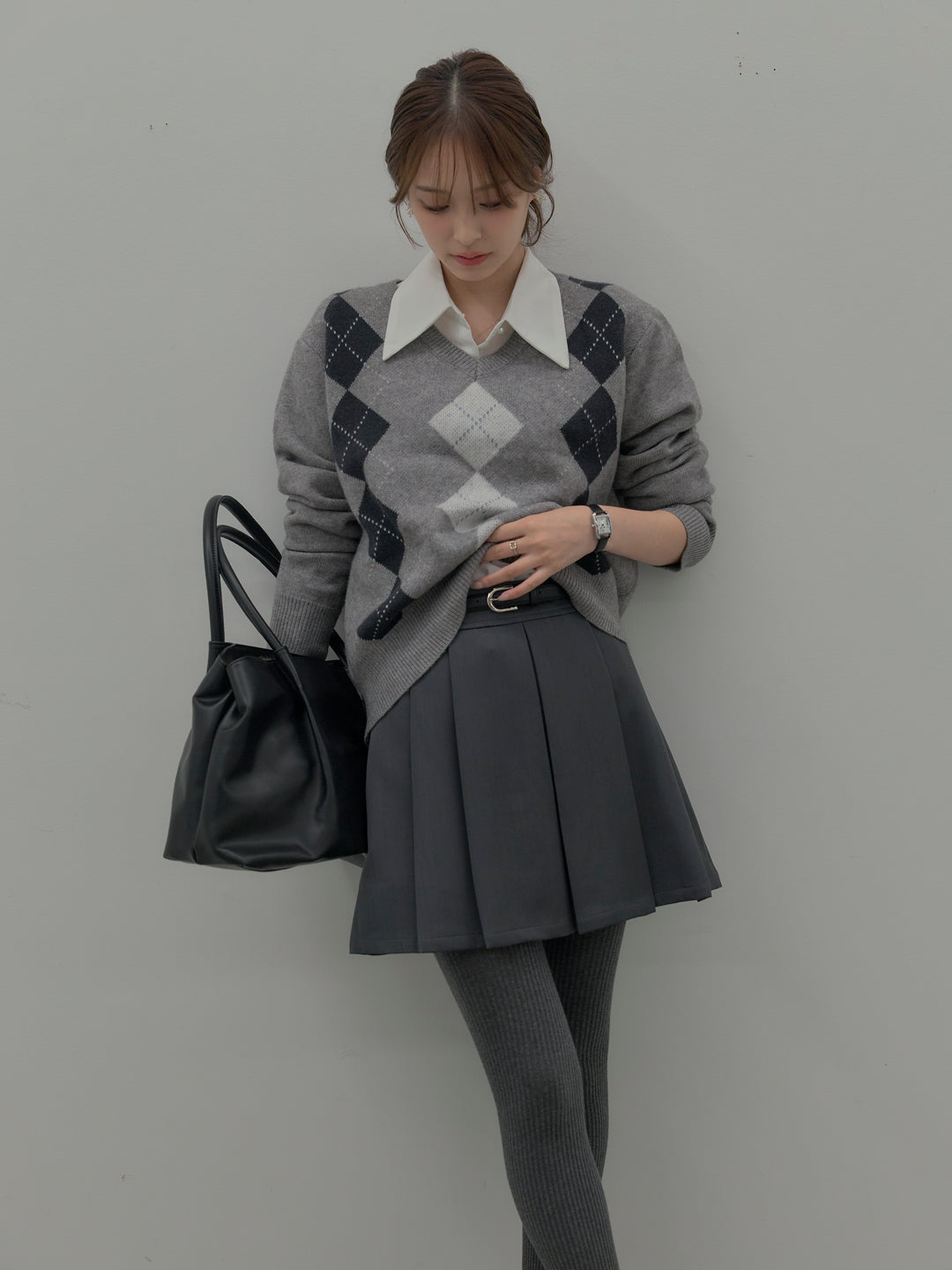 【SET】アーガイル柄Vネックニットプルオーバー+ベルト付きプリーツミニスカート(2set)