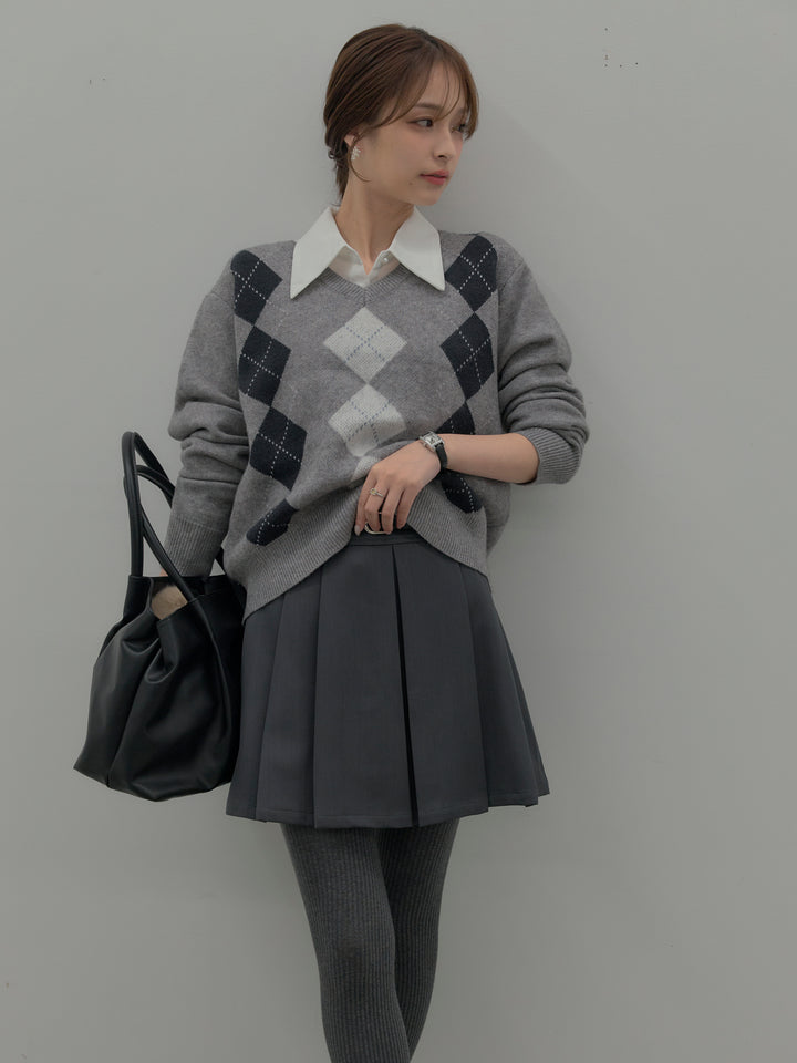 アーガイル柄Vネックニットプルオーバー