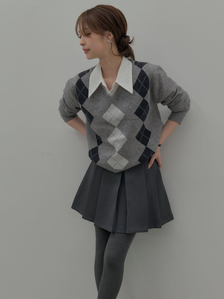アーガイル柄Vネックニットプルオーバー