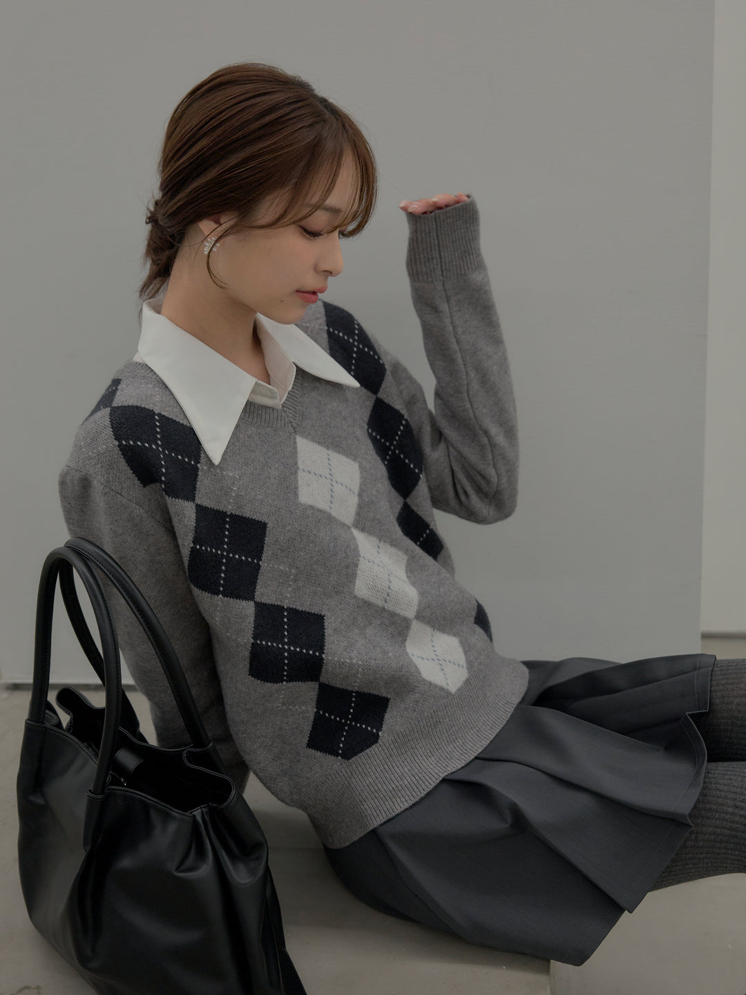 【SET】アーガイル柄Vネックニットプルオーバー+ベルト付きプリーツミニスカート(2set)