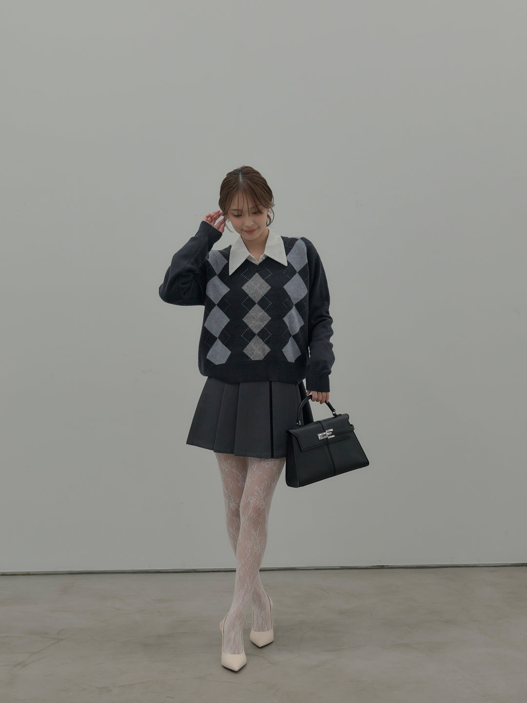 【SET】アーガイル柄Vネックニットプルオーバー+ベルト付きプリーツミニスカート(2set)