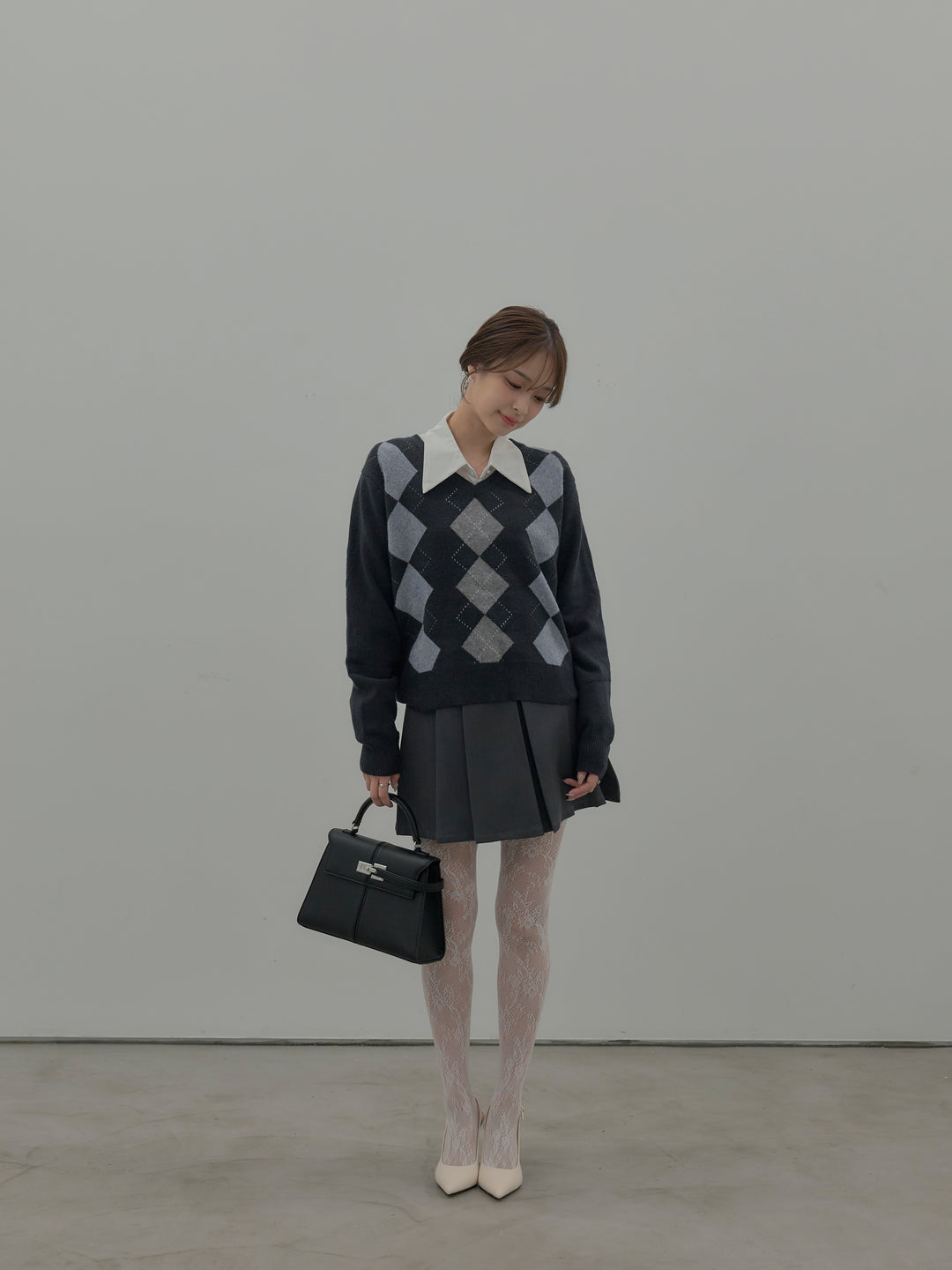 【SET】アーガイル柄Vネックニットプルオーバー+ベルト付きプリーツミニスカート(2set)