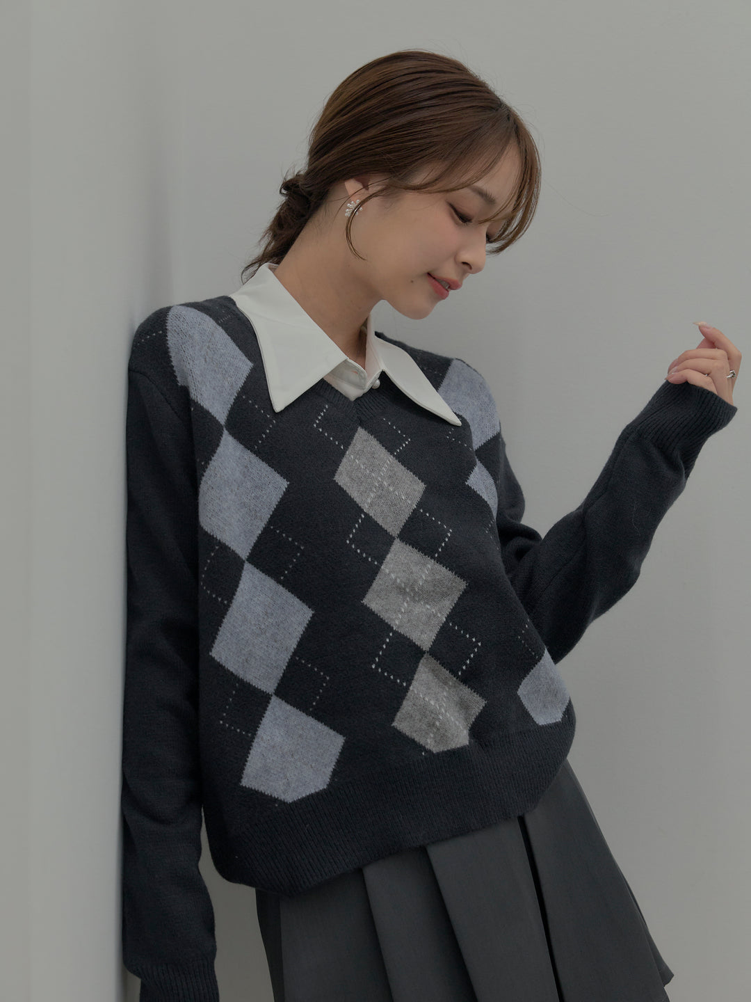 アーガイル柄Vネックニットプルオーバー