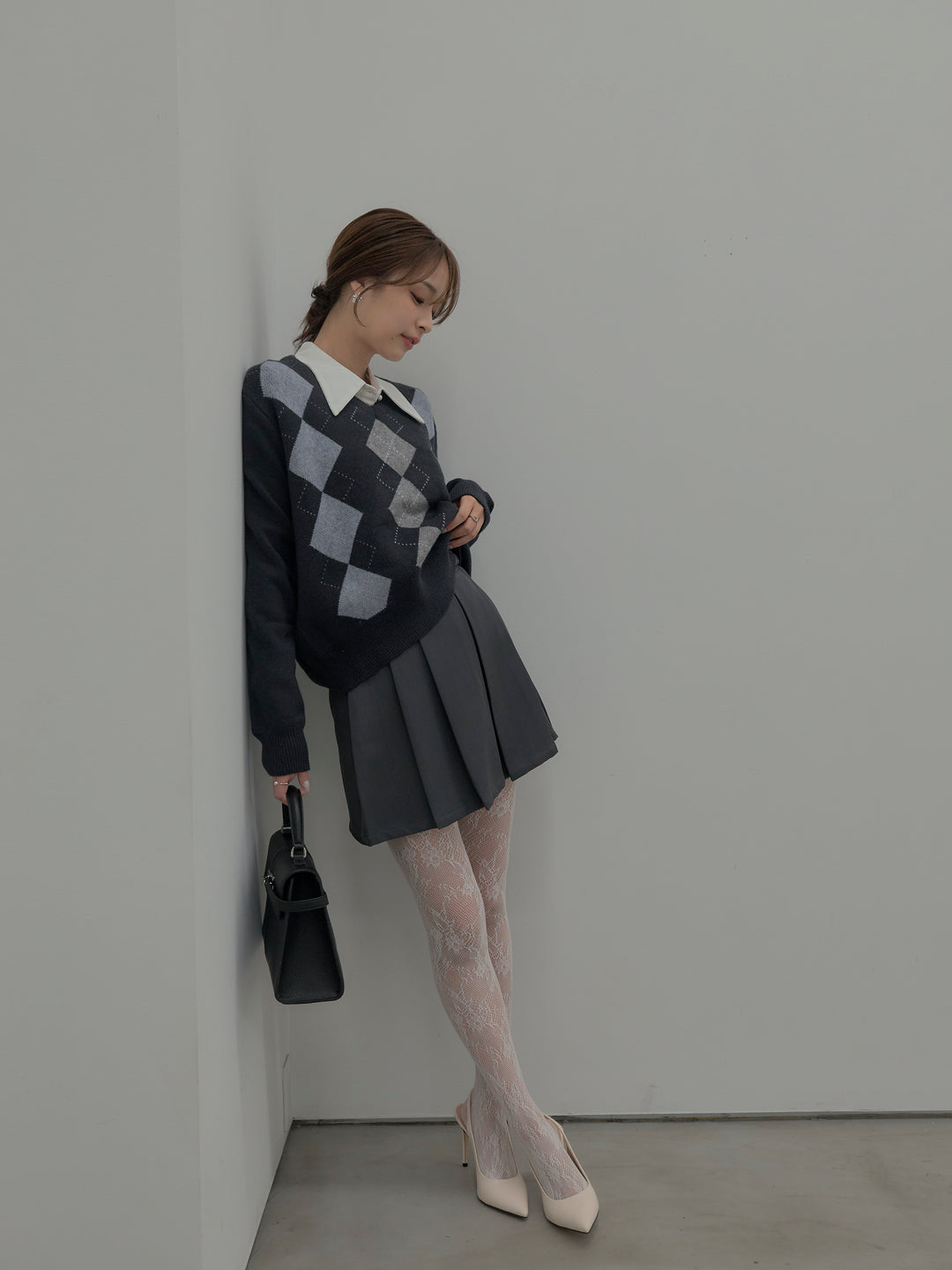 【SET】アーガイル柄Vネックニットプルオーバー+ベルト付きプリーツミニスカート(2set)